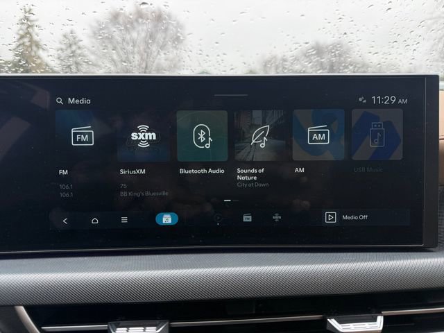 Used 2025 Hyundai Sonata Limited image 23