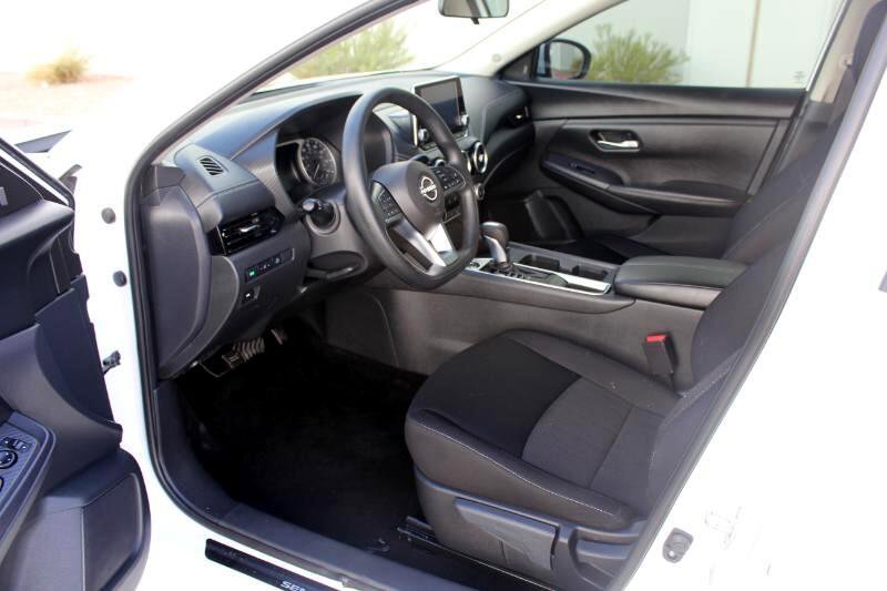 Used 2024 Nissan Sentra SV image 9