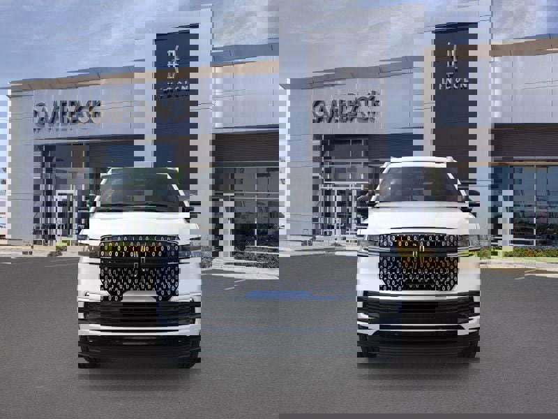 New 2026 Lincoln Navigator Reserve image 6