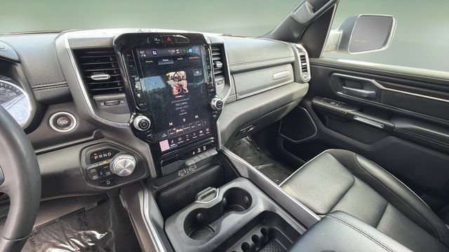 Used 2025 RAM 1500 Laramie AWD/4WD image 24