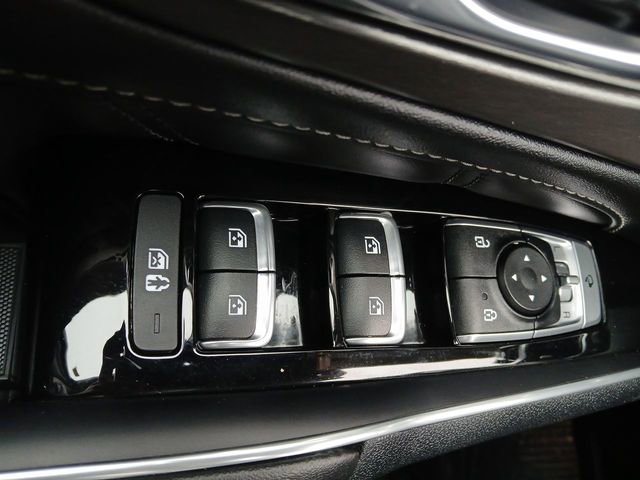 Certified 2023 Kia Sorento SX image 13