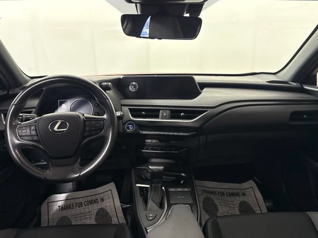 Used 2019 Lexus UX 250h AWD/4WD image 27