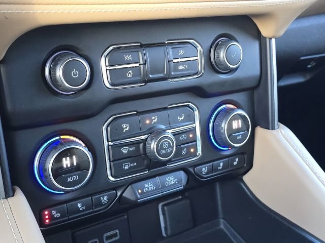 Used 2023 Chevrolet Tahoe Premier w/ Advanced Technology Package RWD image 42