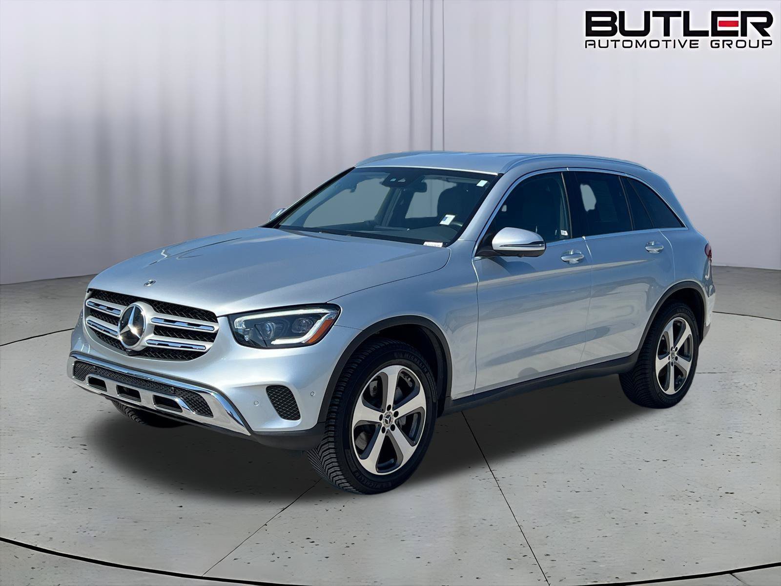 Used 2022 Mercedes-Benz GLC 300 4MATIC image 1
