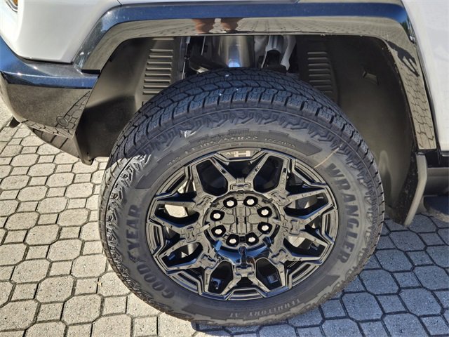 New 2026 GMC Hummer EV SUV image 4