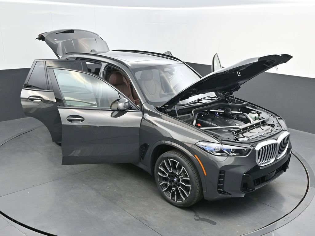 New 2026 BMW X5 sDrive40i w/ M Sport Package RWD image 55