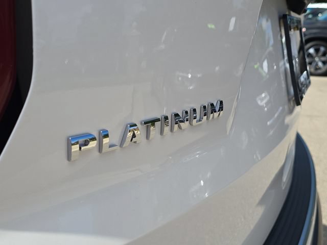 Used 2019 Ford Explorer Platinum AWD/4WD image 32