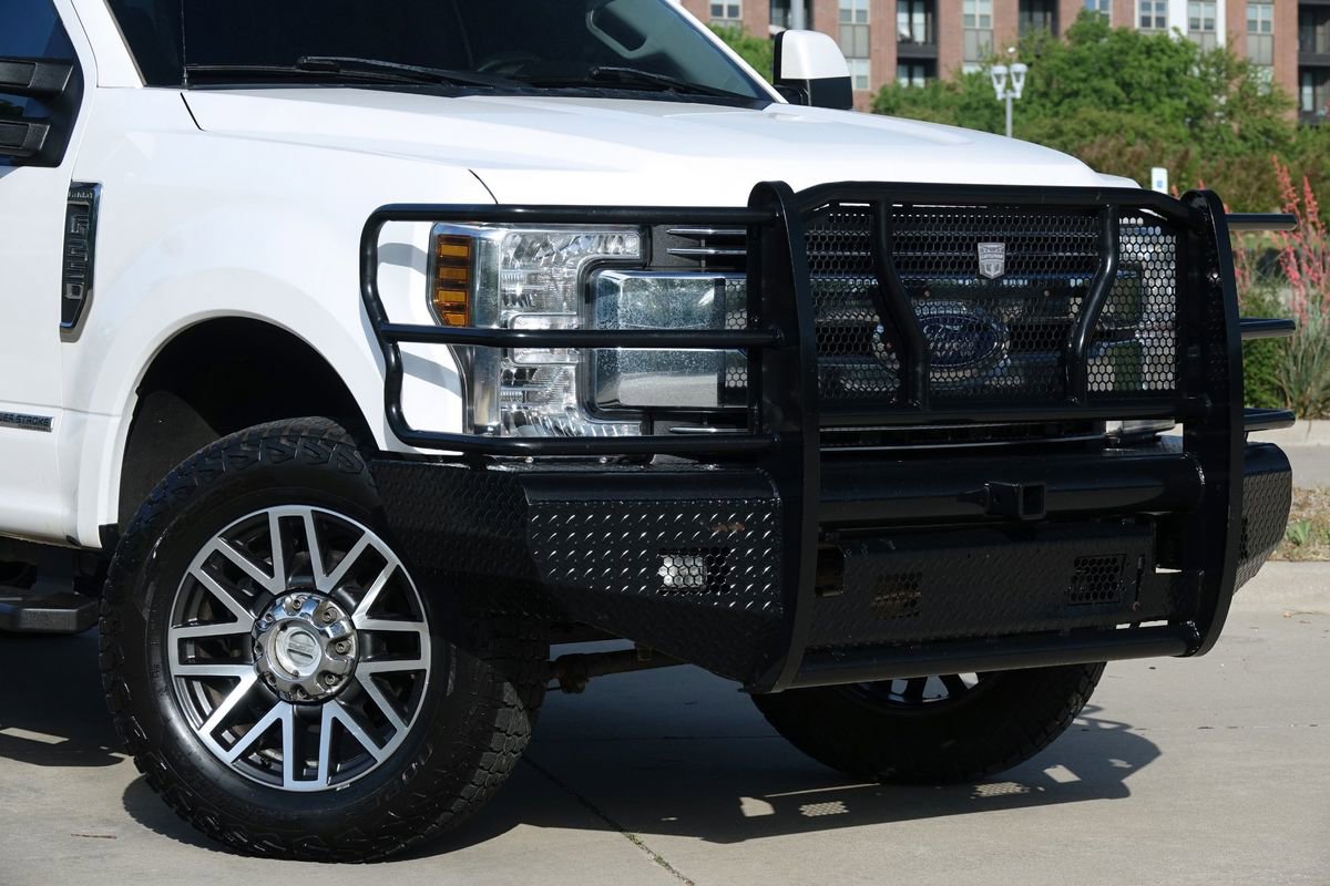Used 2019 Ford F250 Lariat w/ Lariat Value Package AWD/4WD image 2