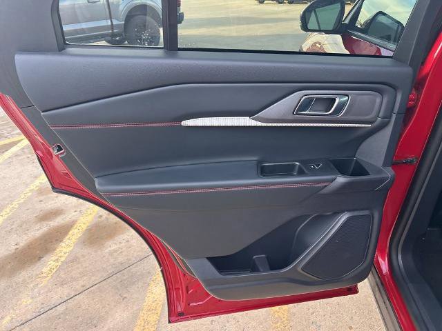 Certified 2025 Ford Explorer ST image 11