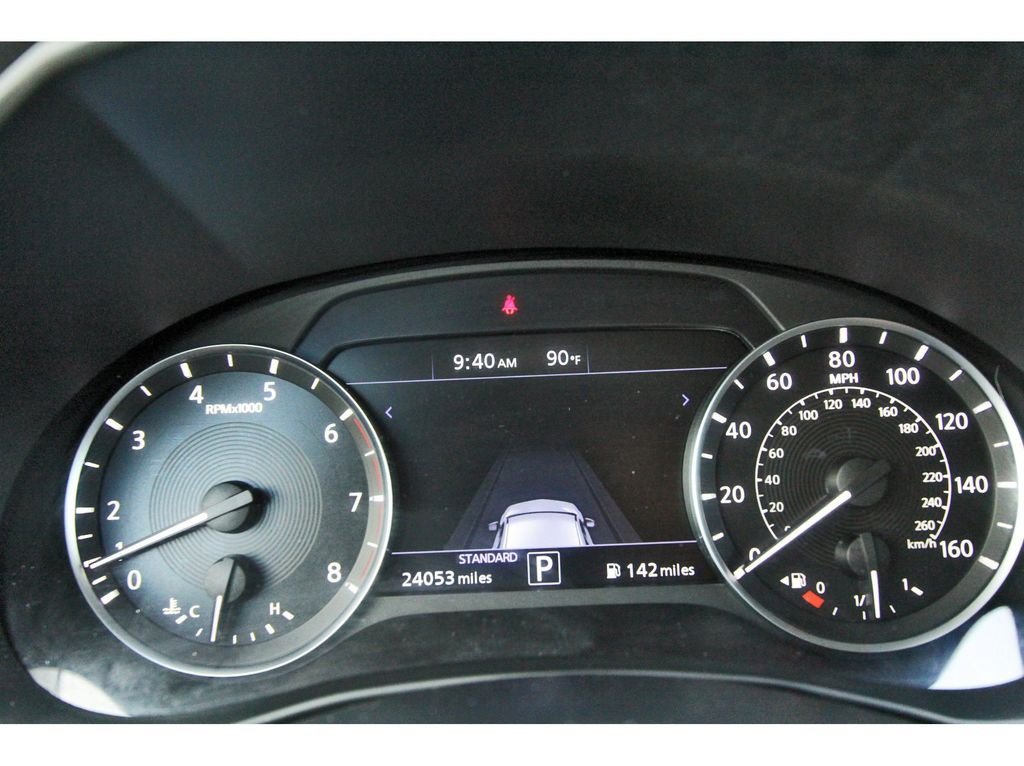 Used 2023 INFINITI QX50 Luxe FWD image 18