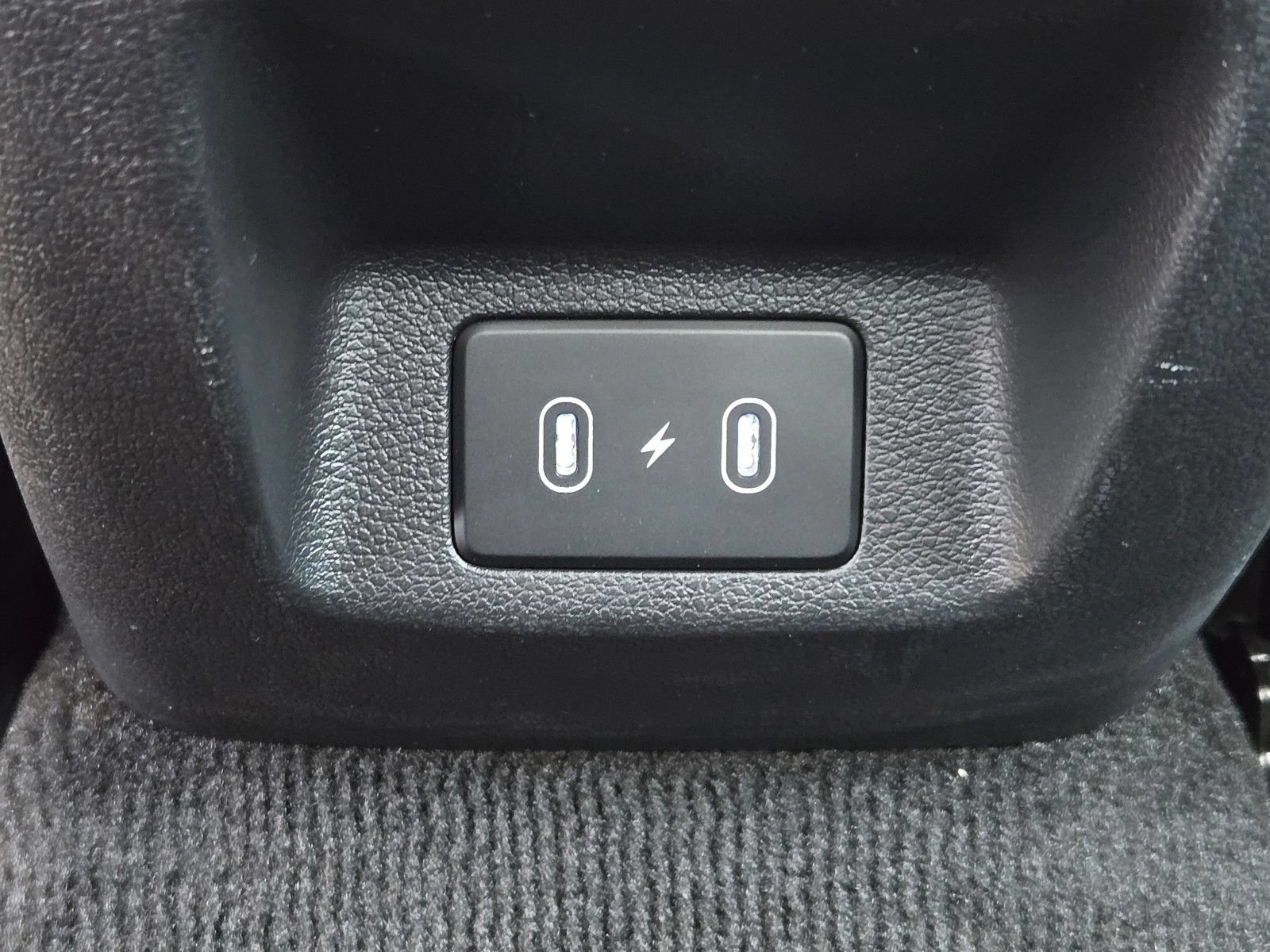 Used 2025 Hyundai Sonata SEL FWD image 12