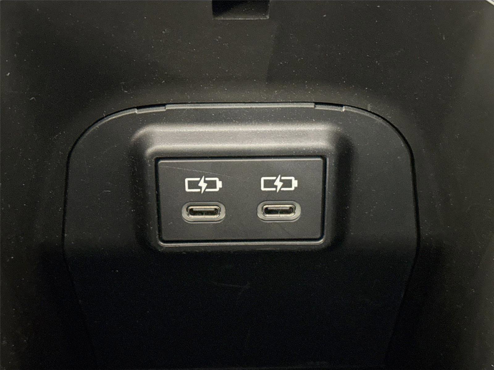 Certified 2025 Toyota RAV4 XSE image 39