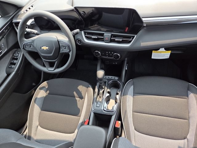 New 2026 Chevrolet TrailBlazer LS w/ LS Convenience Package FWD image 18