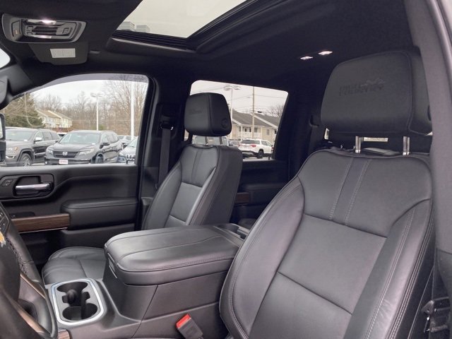 Used 2023 Chevrolet Silverado 2500 High Country w/ Z71 Off-Road Package image 14