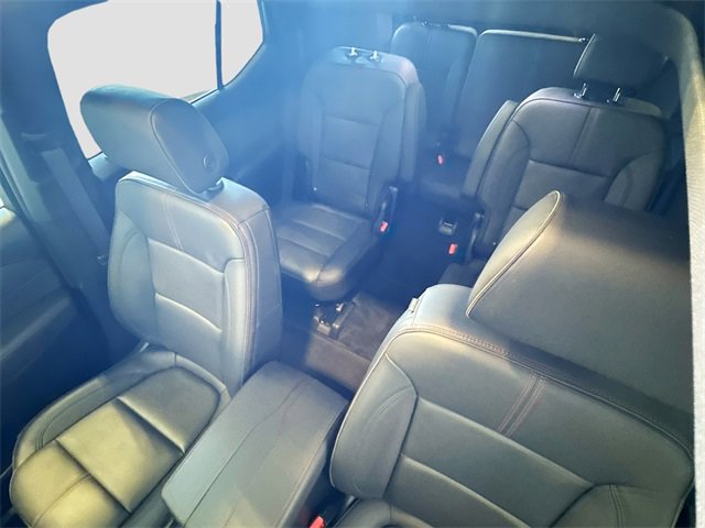 Used 2023 Chevrolet Traverse RS image 22
