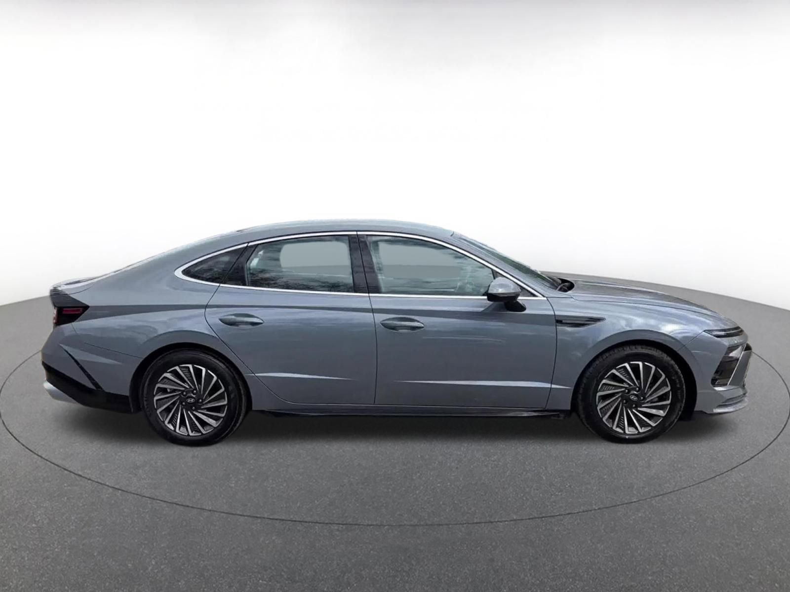 Used 2025 Hyundai Sonata SEL image 15