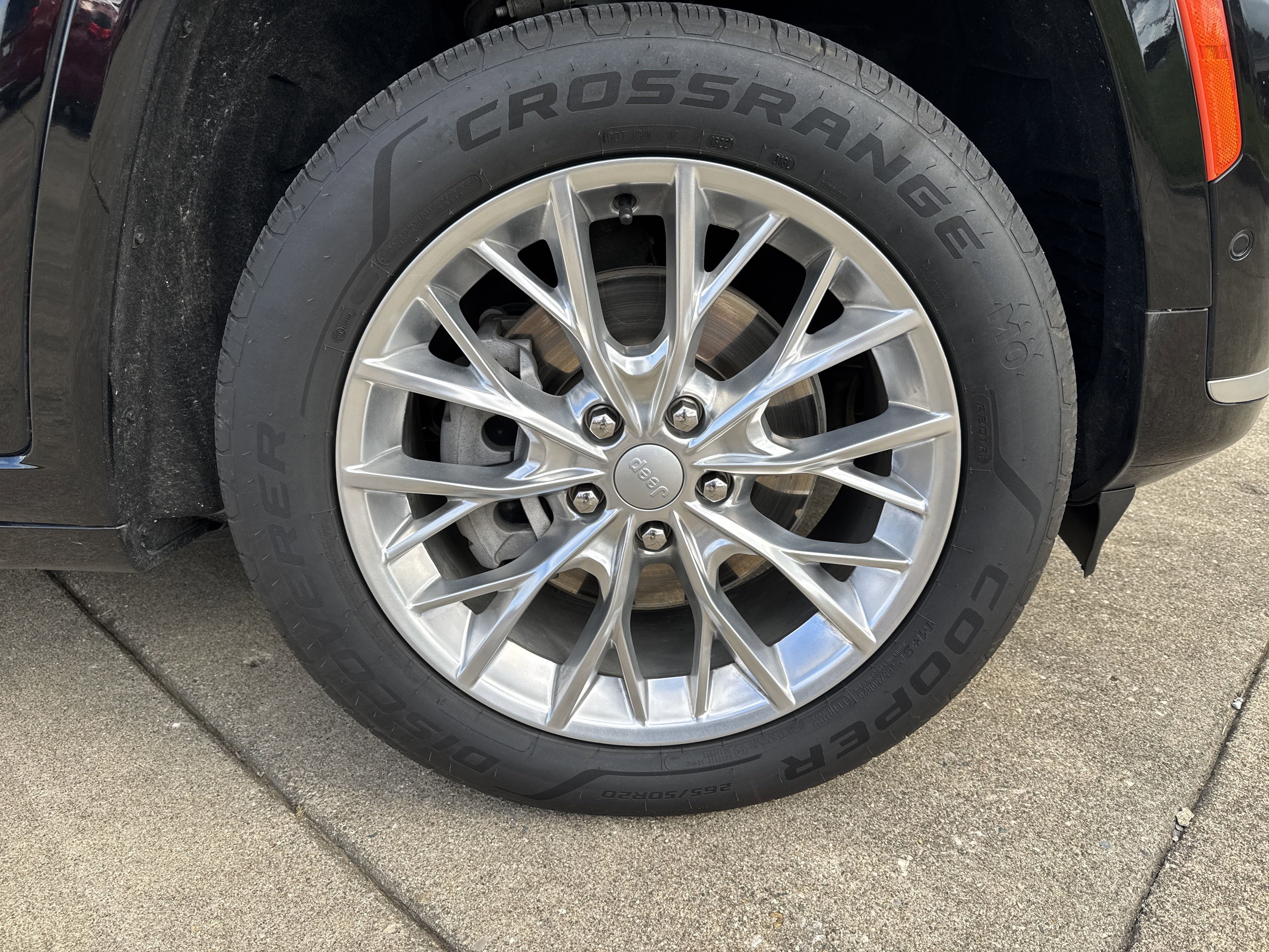 Used 2021 Jeep Grand Cherokee L Summit w/ Luxury Tech Group V image 24