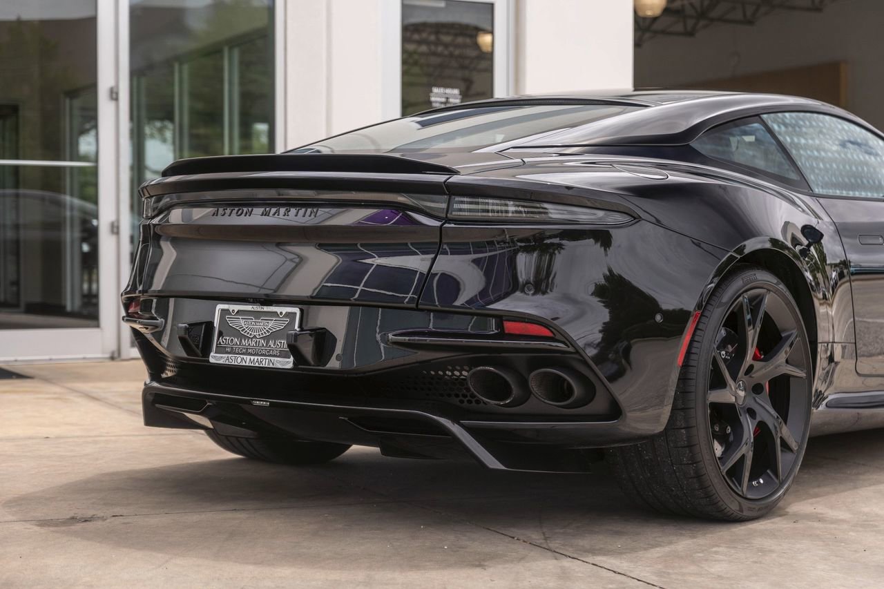 Used 2019 Aston Martin DBS Superleggera image 10