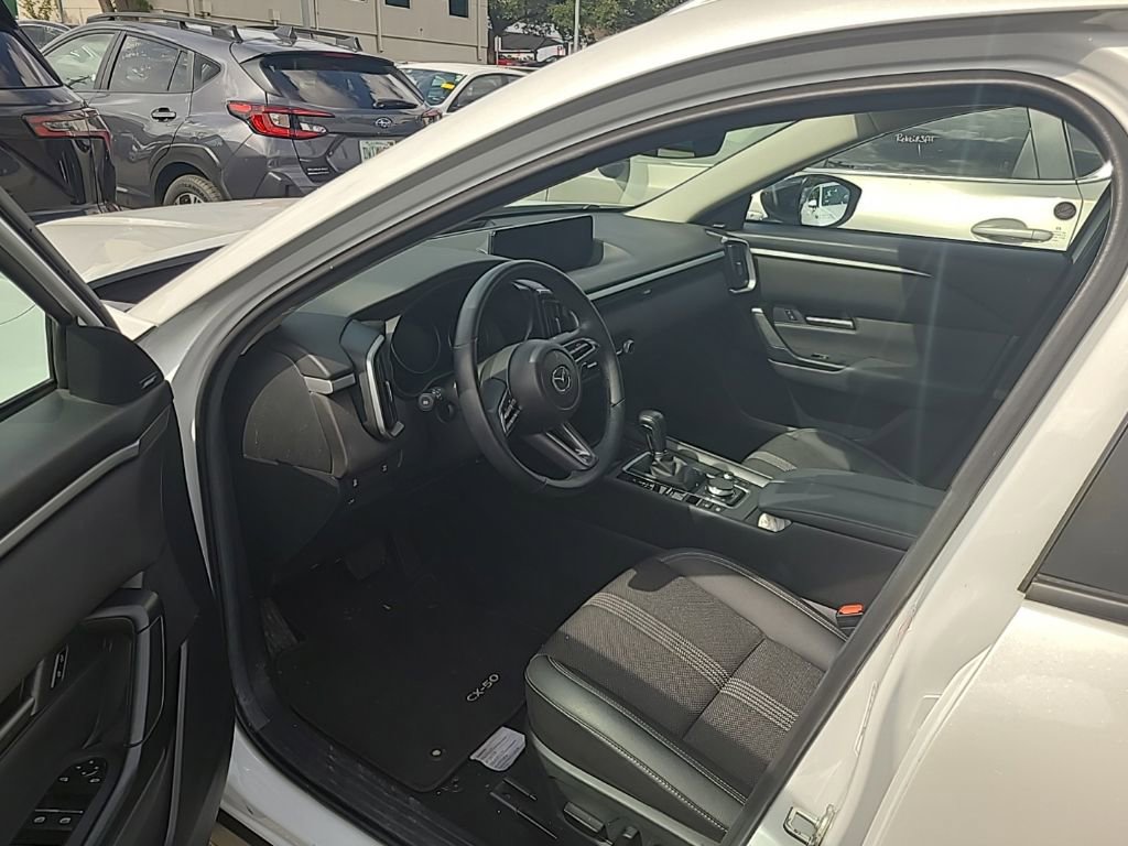 Used 2025 MAZDA CX-50 AWD 2.5 S w/ Premium Package image 3