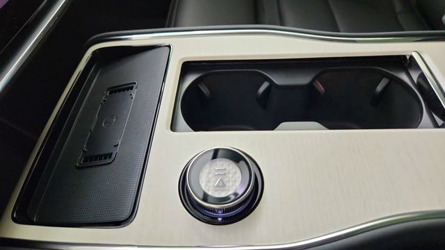 New 2026 Volvo EX90 Ultra AWD/4WD image 17