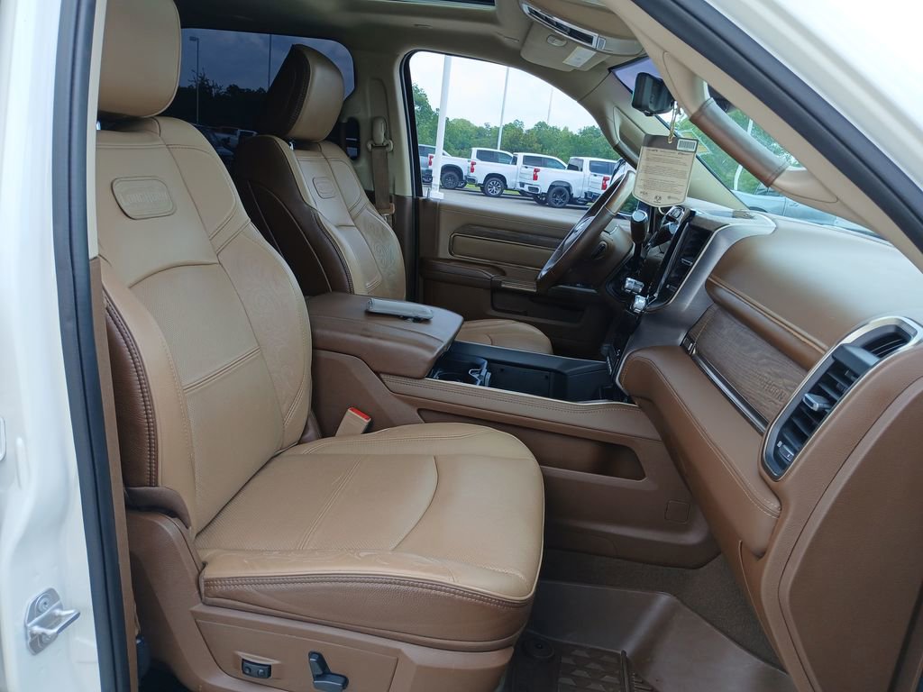 Used 2022 RAM 2500 Limited AWD/4WD image 29