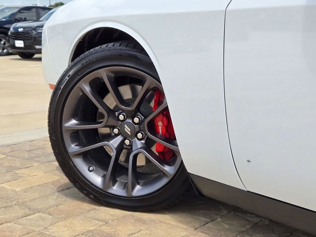 Used 2023 Dodge Challenger GT w/ Plus Package image 29