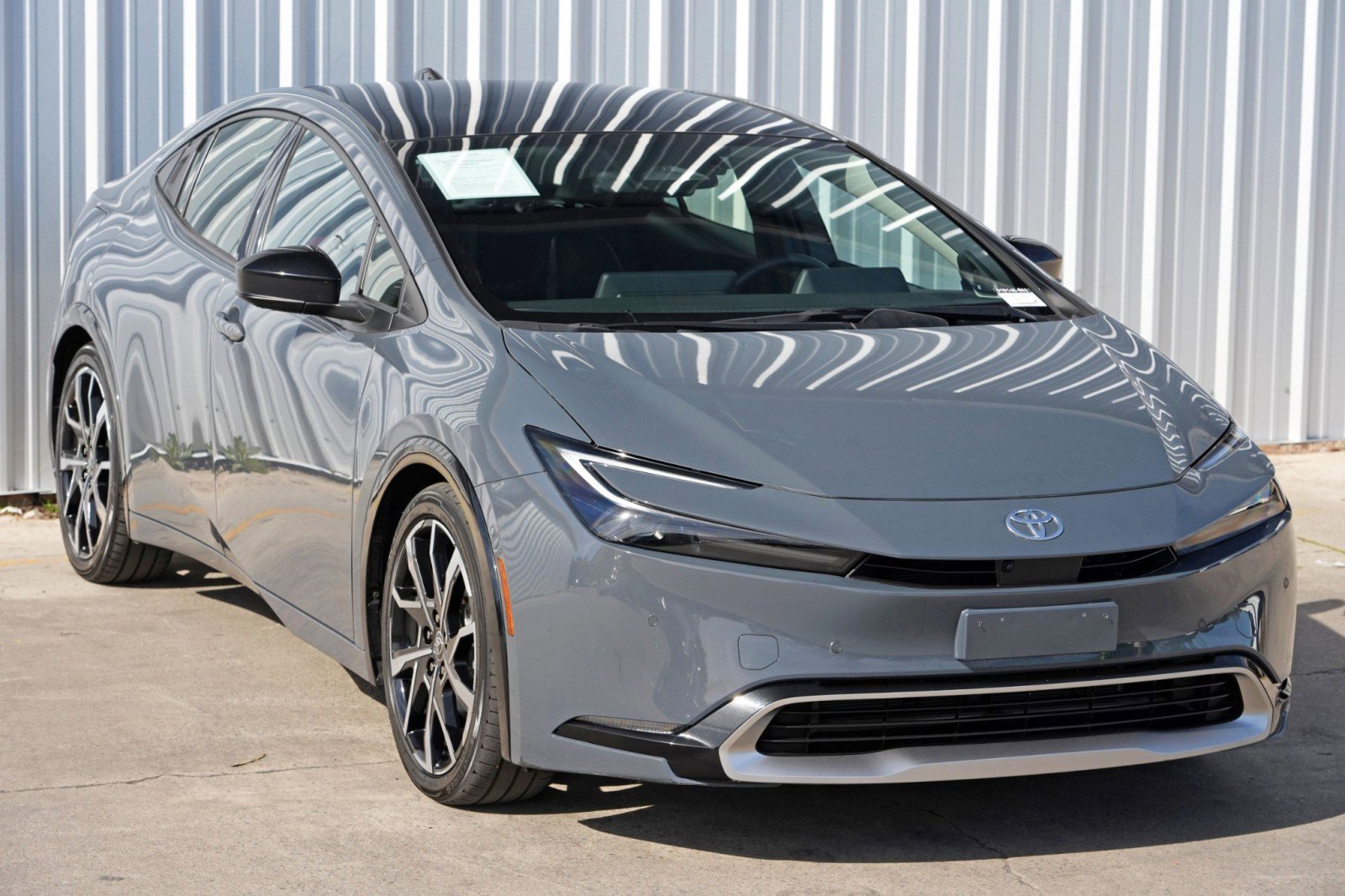 Used 2024 Toyota Prius Prime Premium w/ Advanced Technology Package FWD image 55