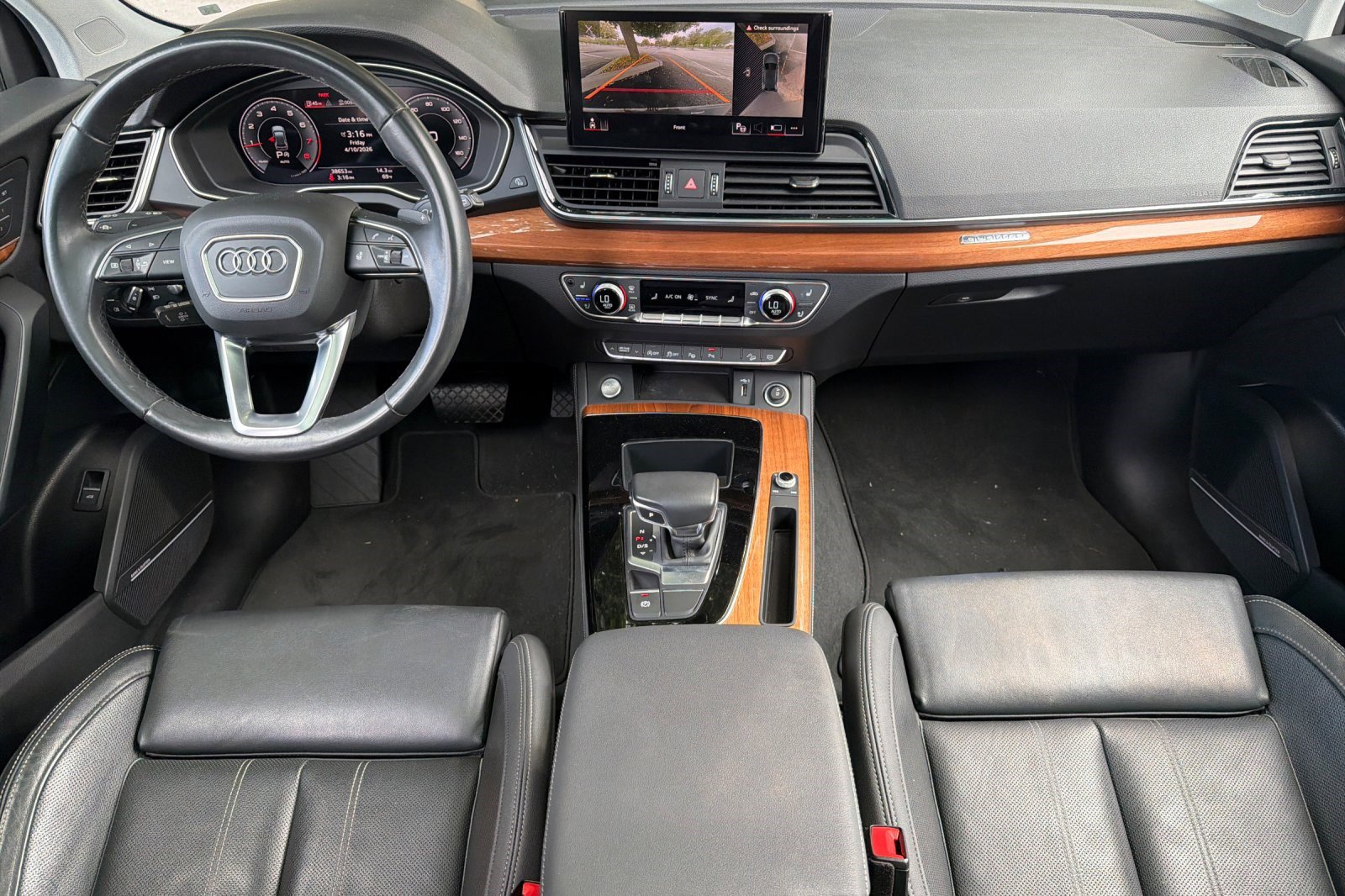 Used 2021 Audi Q5 Prestige w/ Prestige Package image 17
