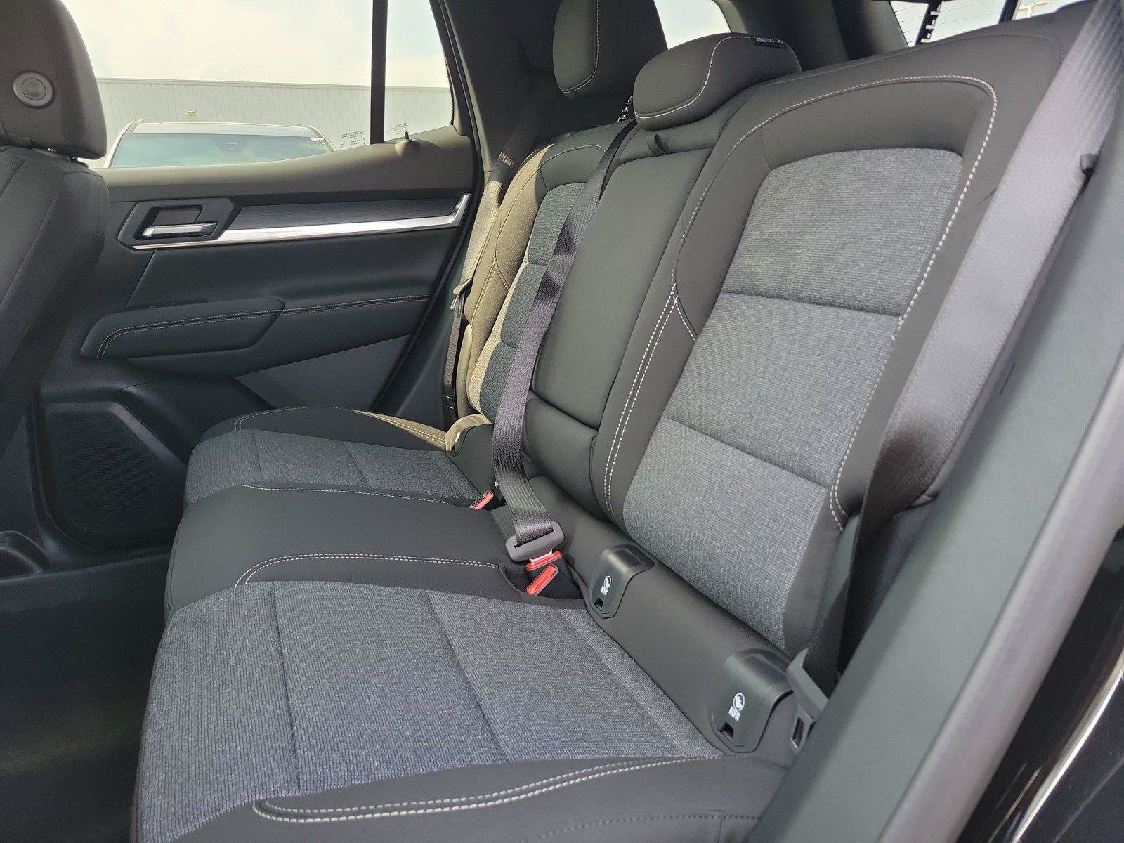 New 2027 GMC Terrain Elevation FWD image 16