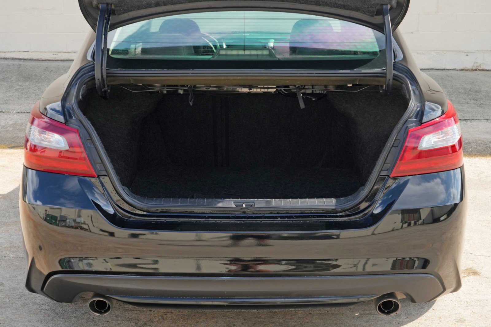 Used 2018 Nissan Altima 2.5 SL FWD image 9