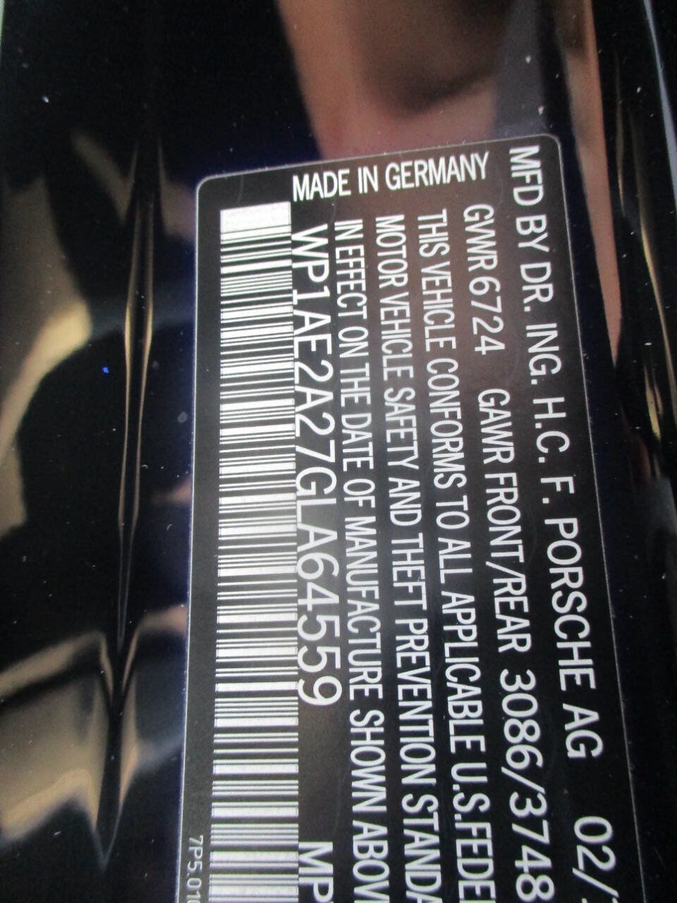 Used 2016 Porsche Cayenne S image 12