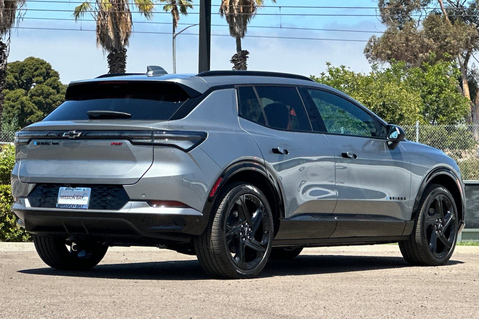 New 2025 Chevrolet Equinox EV RS w/ Active Safety Package 3 image 4
