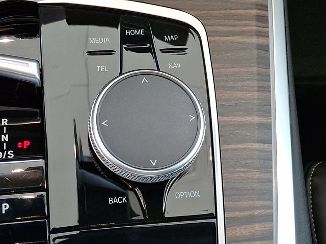 Certified 2024 BMW X5 xDrive40i w/ Premium Package image 26