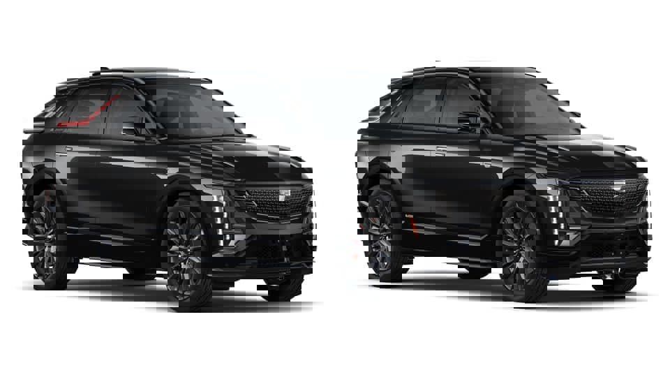 New 2026 Cadillac Lyriq V image 32