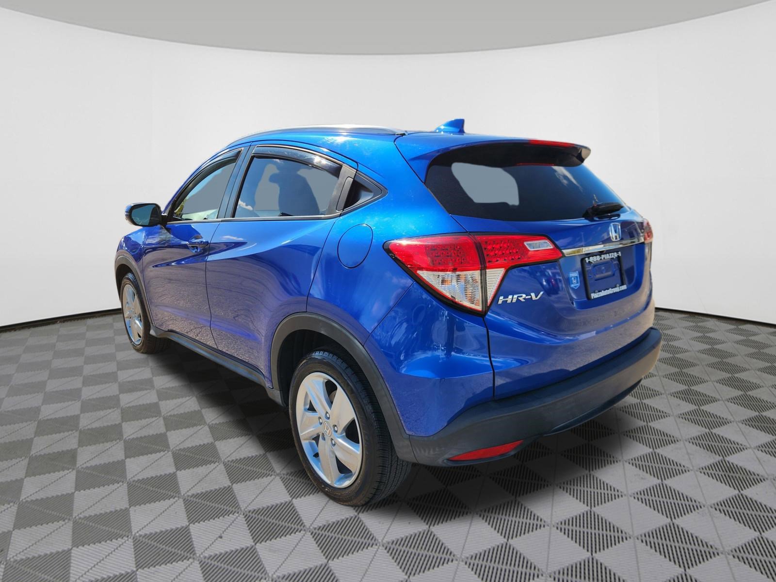 Used 2019 Honda HR-V EX image 3