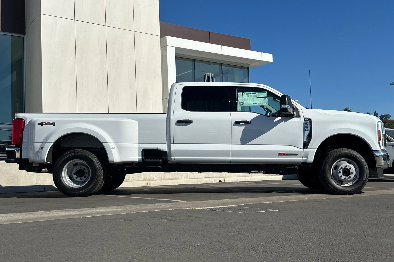 New 2026 Ford F350 XLT image 2