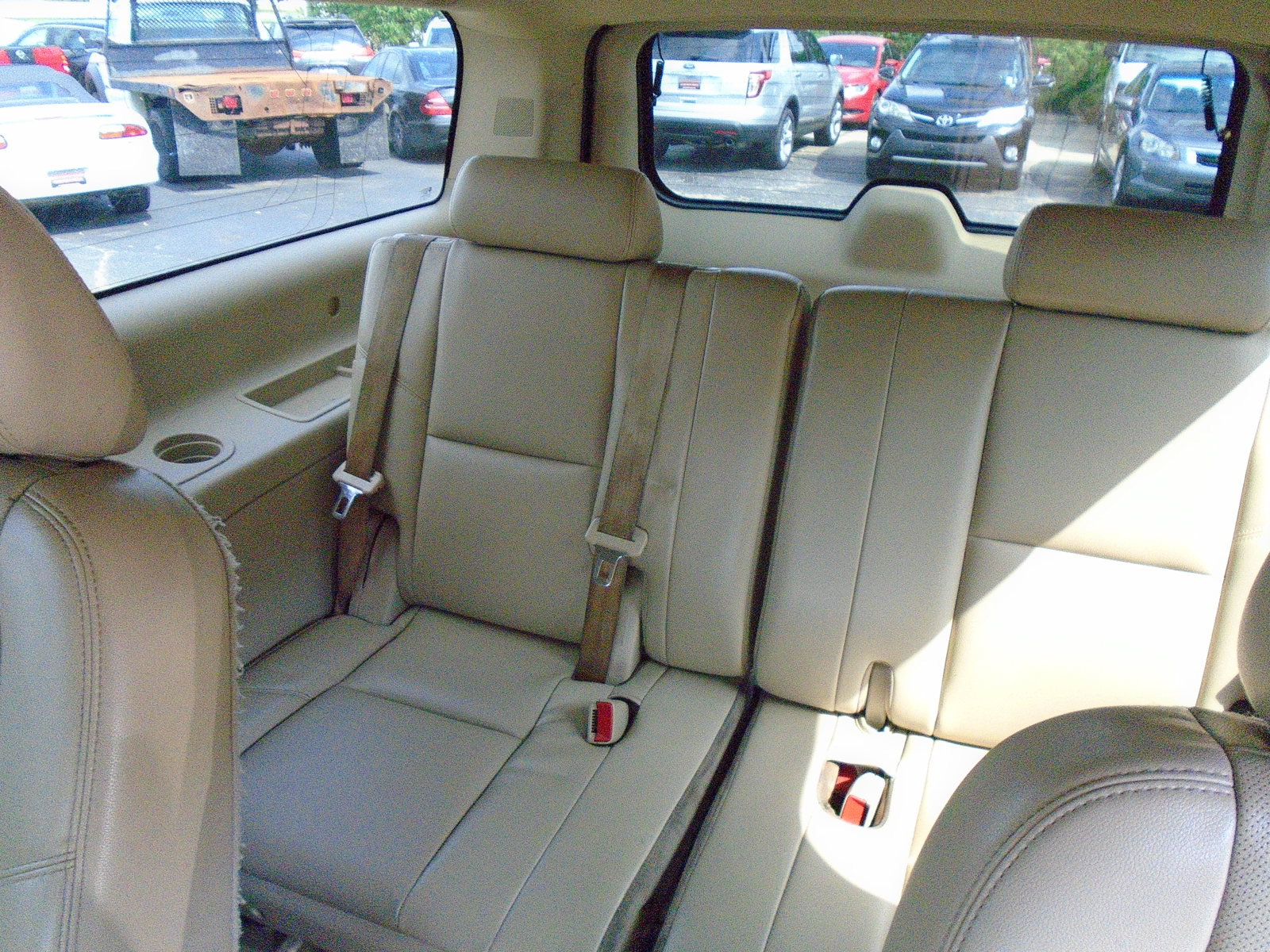 Used 2013 Chevrolet Suburban LTZ AWD/4WD image 9