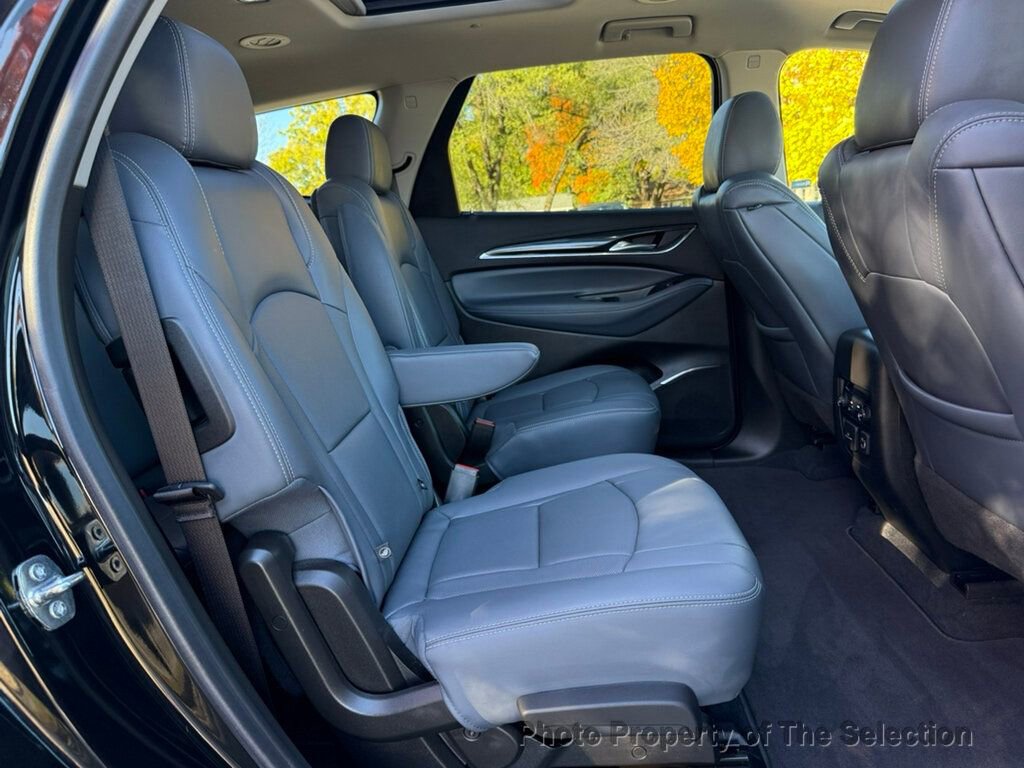 Used 2021 Buick Enclave Premium w/ Sun and Sites Package image 41