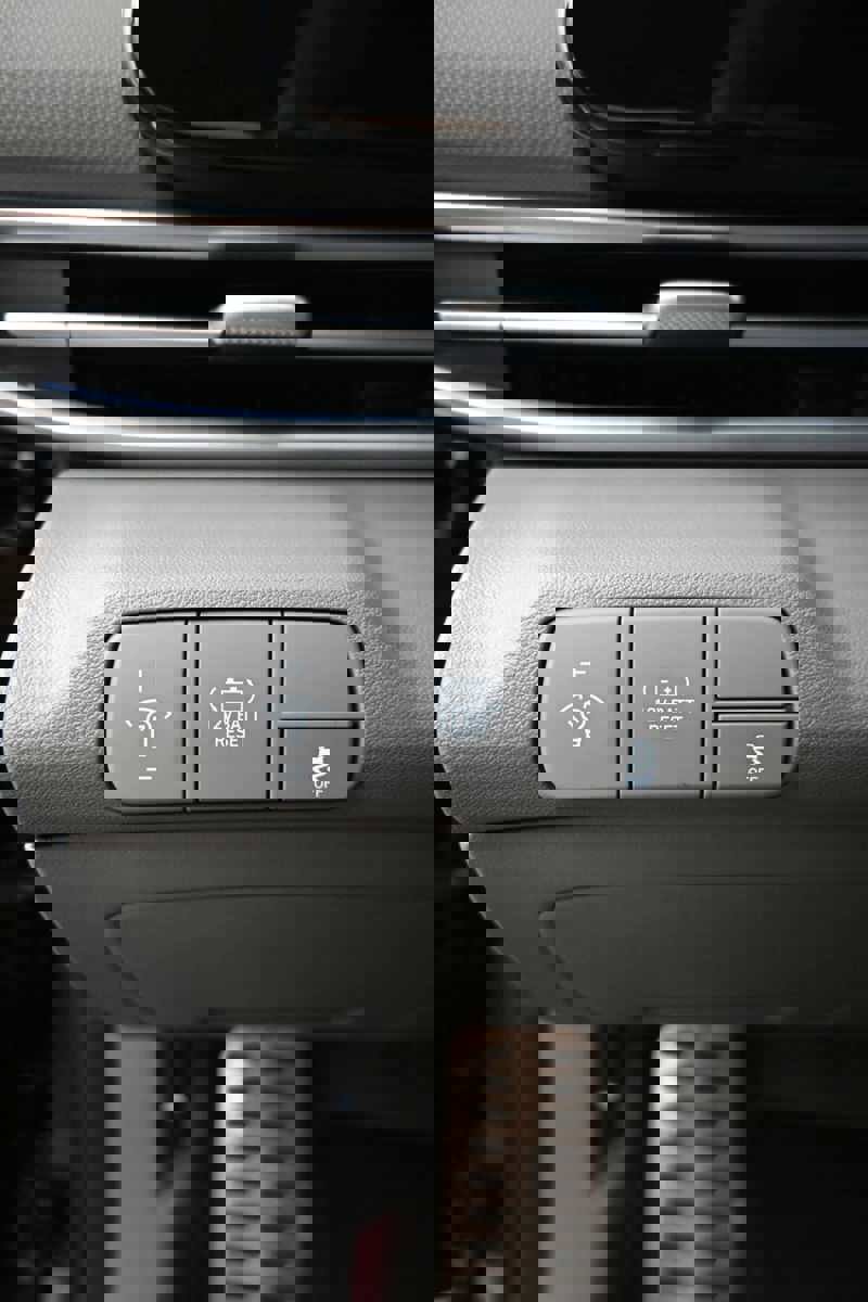 New 2026 Hyundai Elantra Sport image 20