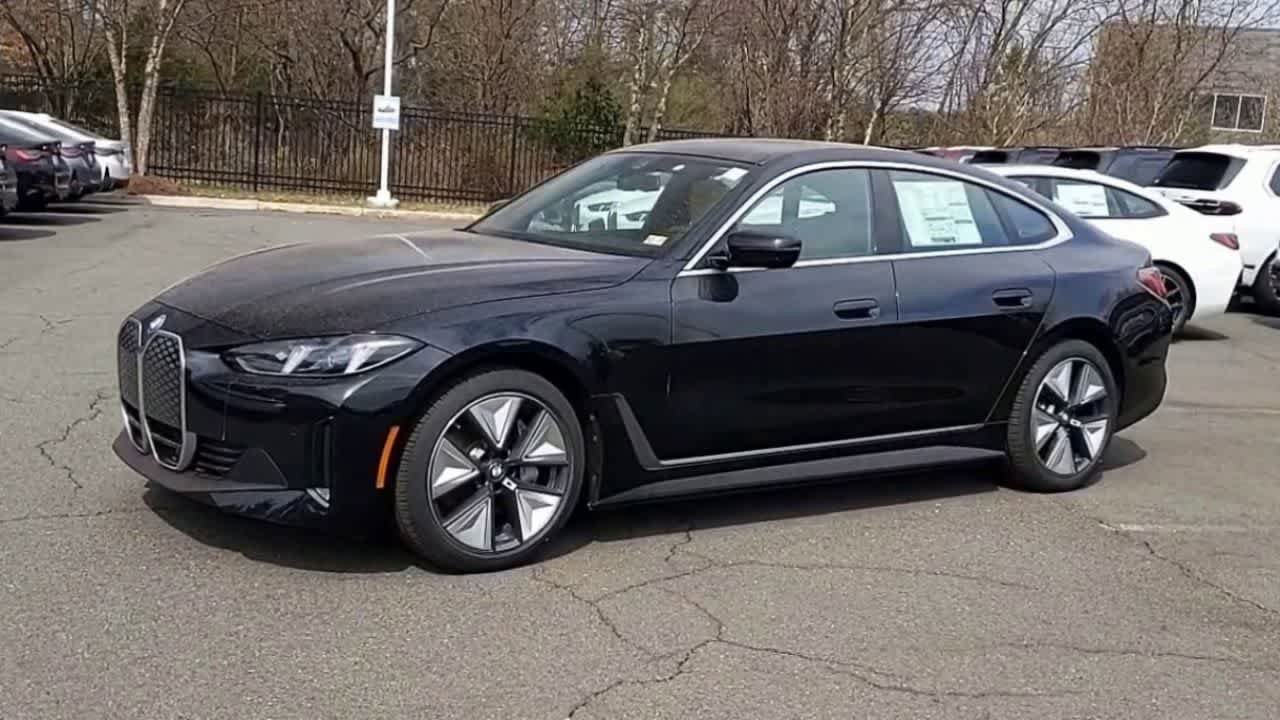 Used 2025 BMW i4 xDrive40i w/ Premium Package image 4
