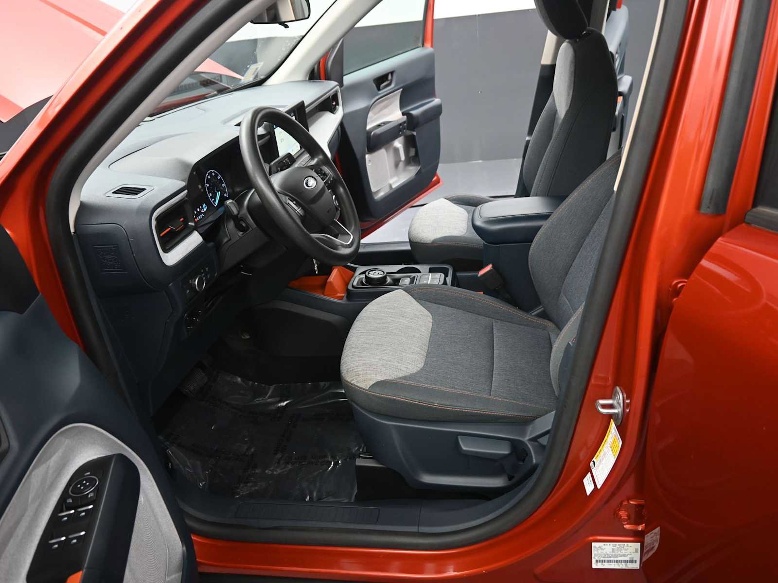 Used 2022 Ford Maverick XLT w/ Equipment Group 300A Standard image 12