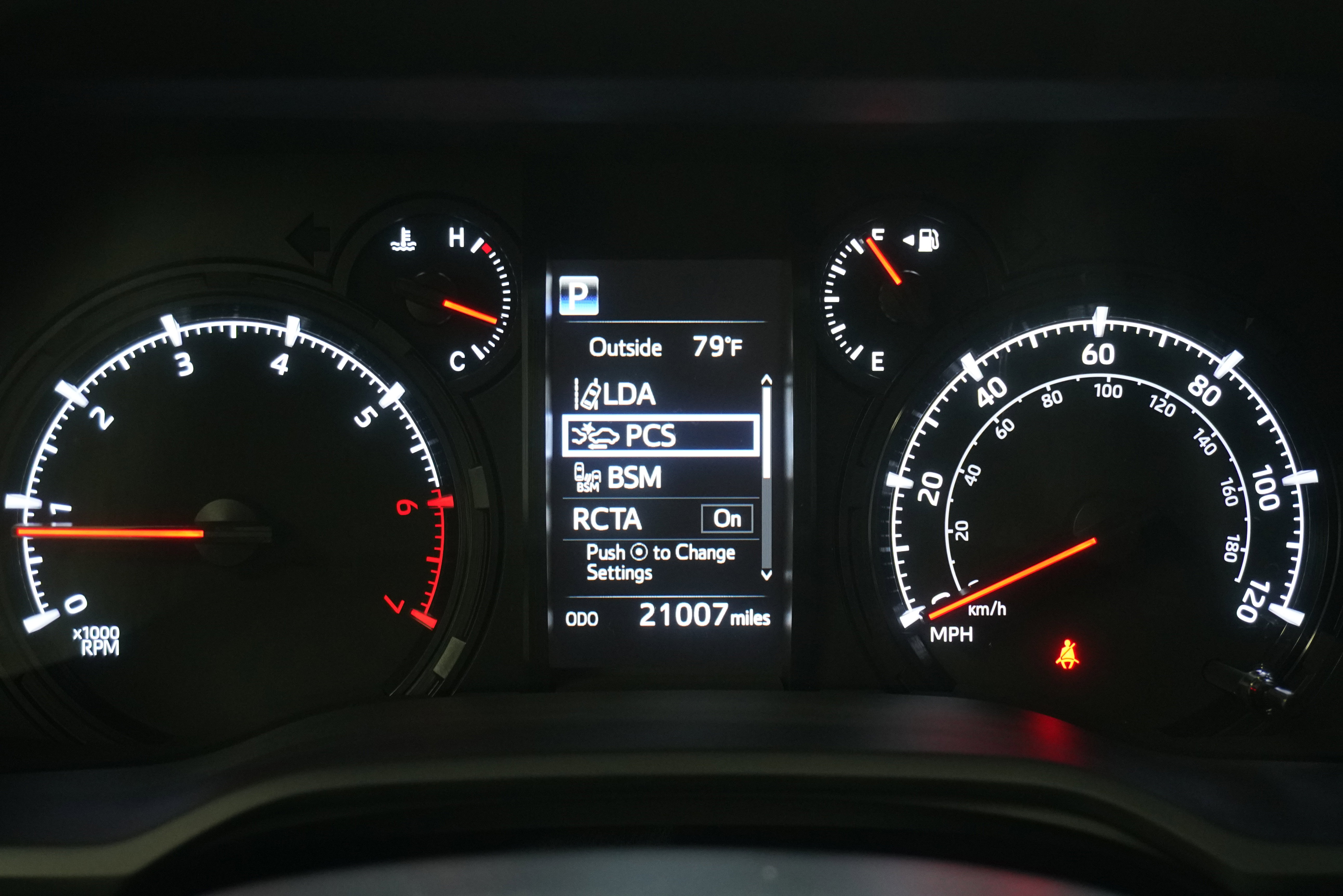 Used 2023 Toyota 4Runner 40th Anniversary SE AWD/4WD image 18