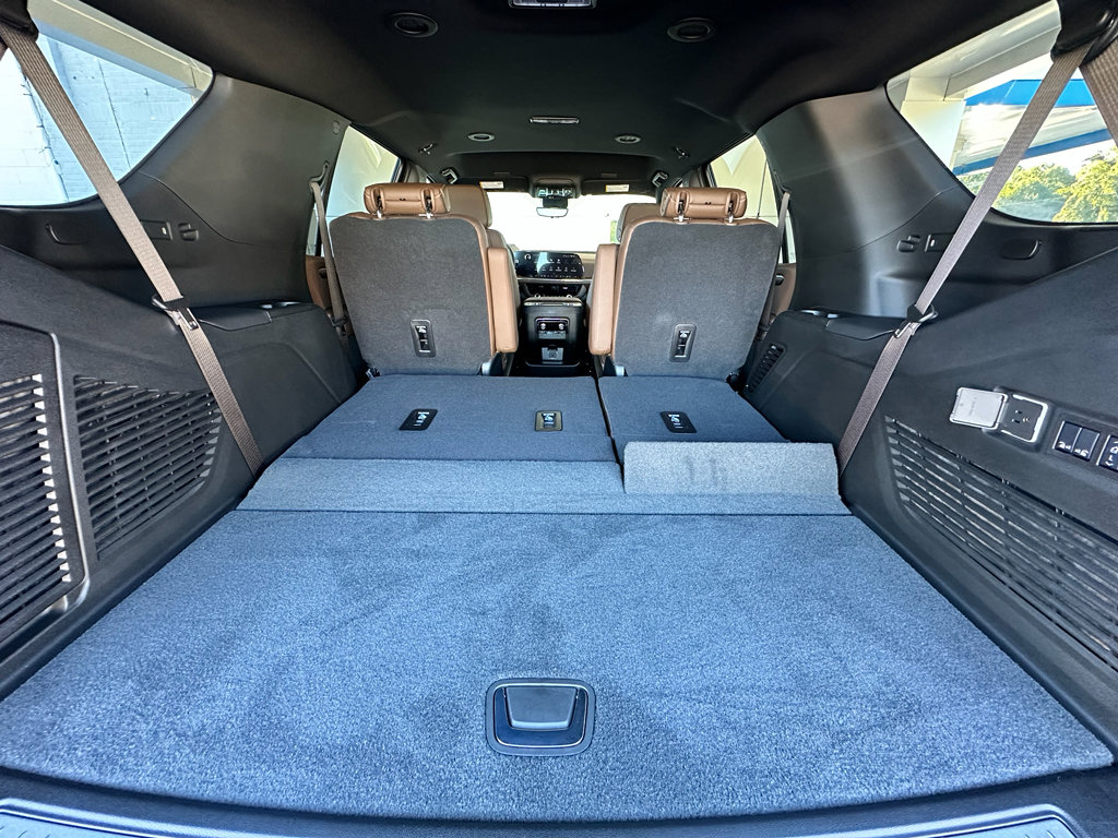 New 2026 Chevrolet Tahoe High Country image 17