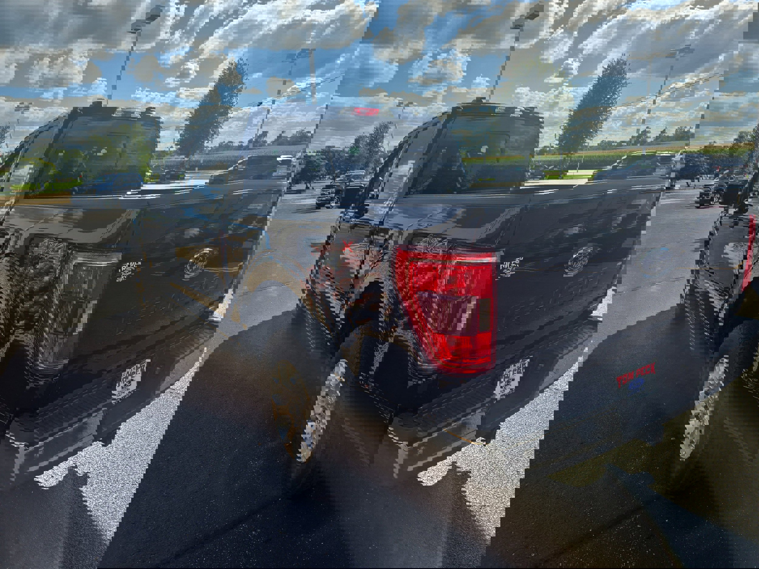 Used 2022 Ford F150 XLT w/ Equipment Group 301A Mid image 3