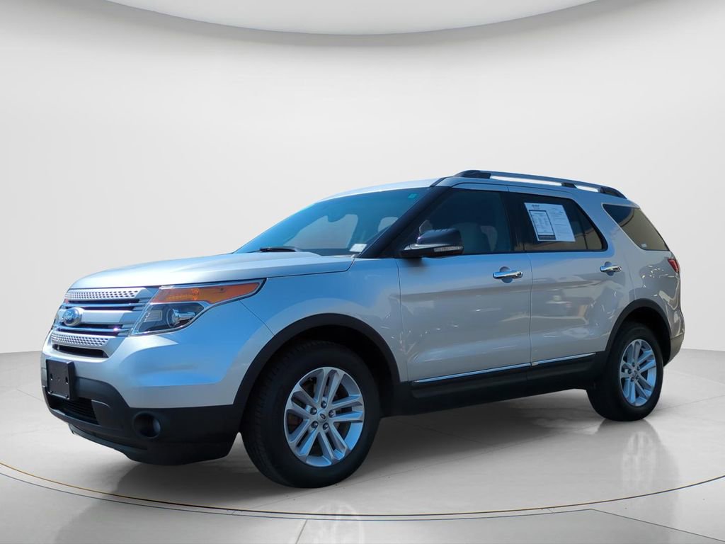 Used 2012 Ford Explorer XLT image 1