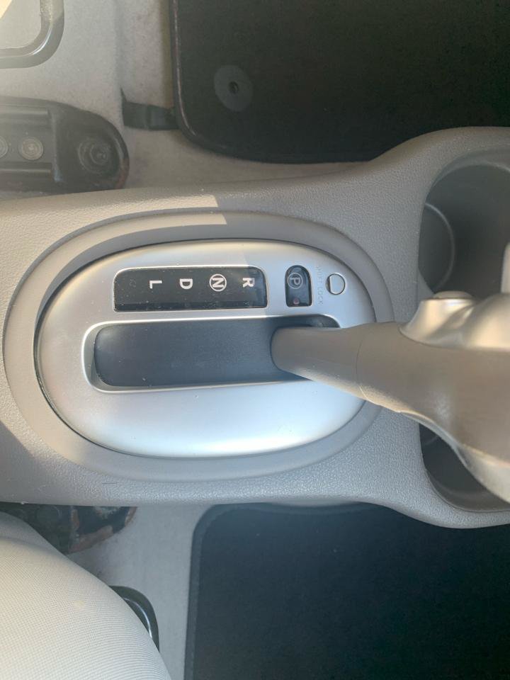 Used 2014 Nissan Versa SV w/ Convenience Package FWD image 14