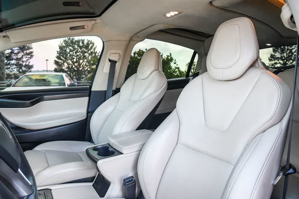 Used 2018 Tesla Model X 75D AWD/4WD image 21