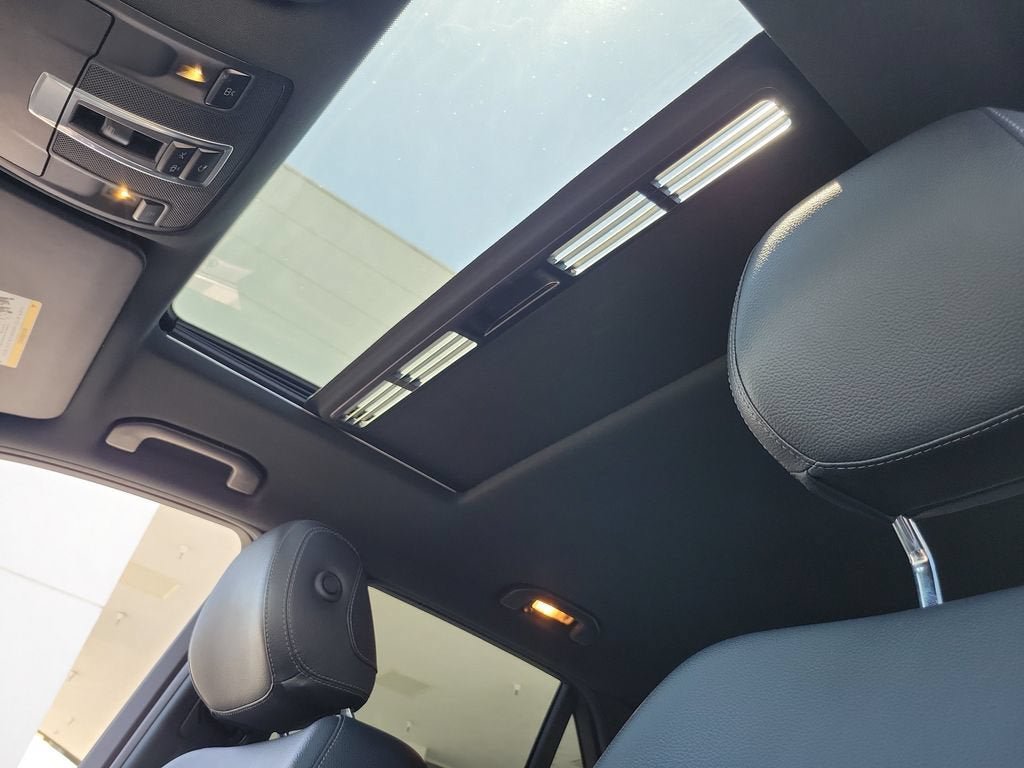 Used 2018 Mercedes-Benz GLE 350 4MATIC image 33