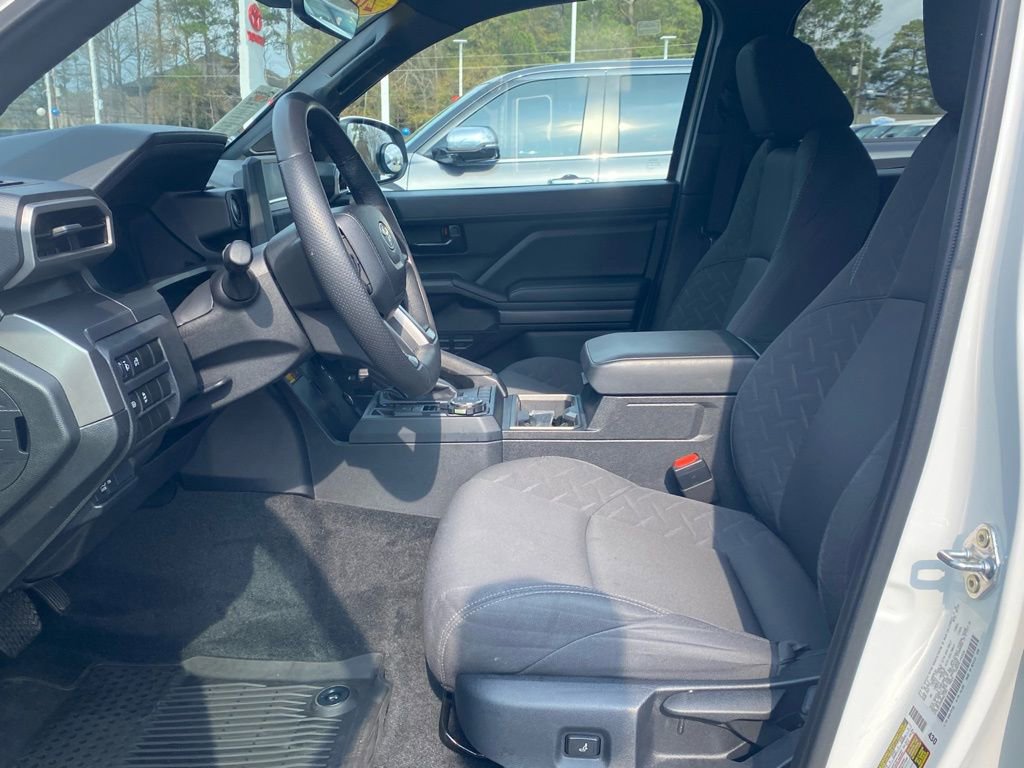 Used 2024 Toyota Tacoma SR5 w/ SR5 Upgrade Package image 6
