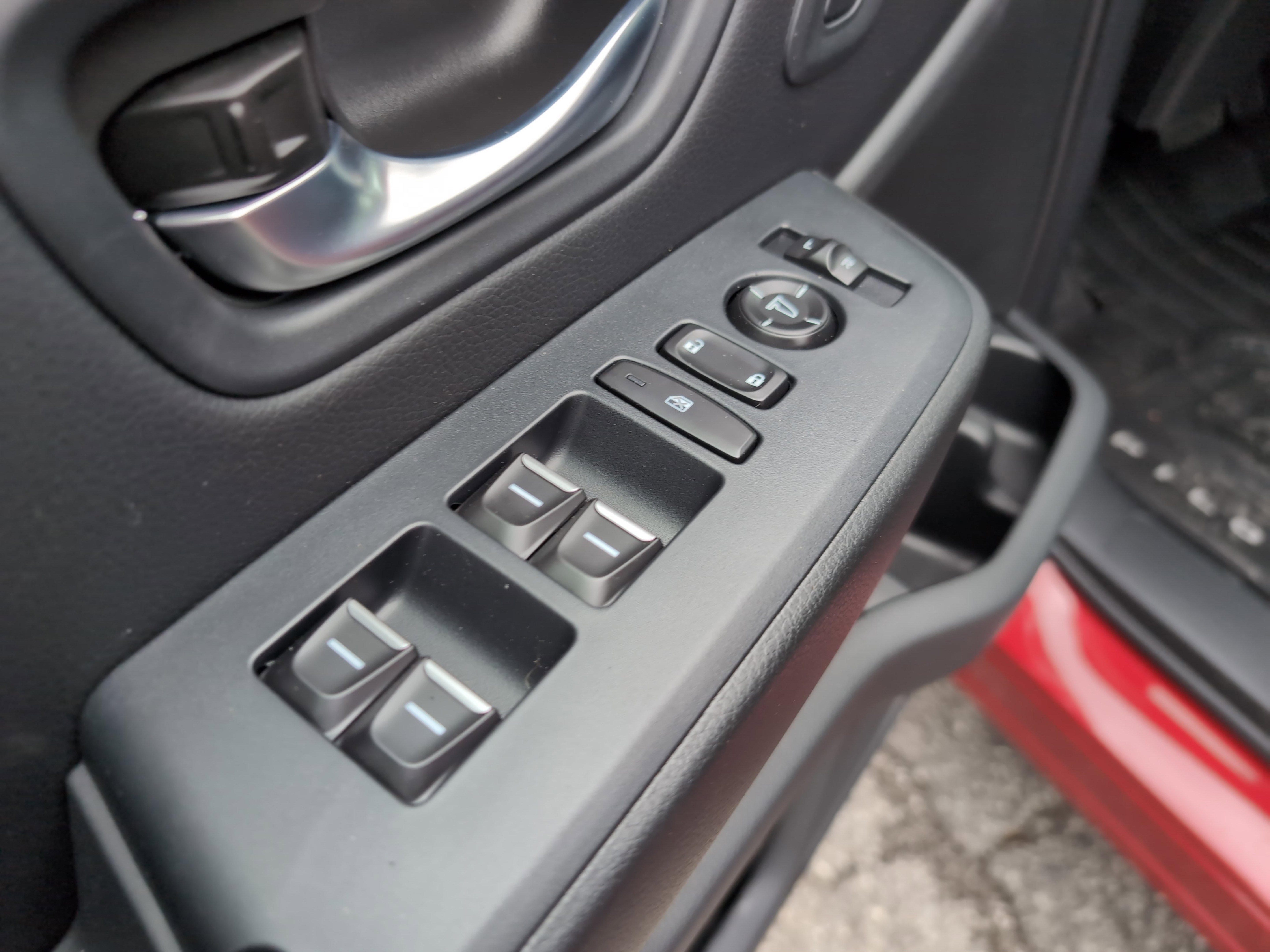 Certified 2025 Honda Pilot Touring image 17